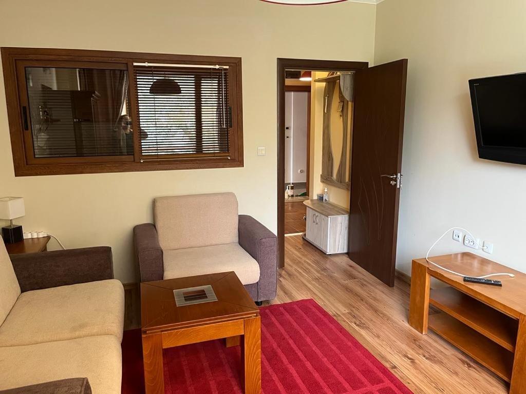 Ski Zone At Gondola, Perfect One Bdrm, Fast Wifi, Netflix, Quiet, Warm Bansko Exterior photo